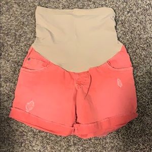 Coral maternity shorts